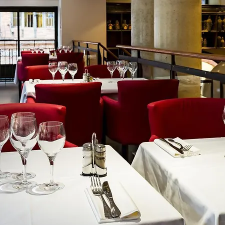 Le Pere Leon 3* Тулуза