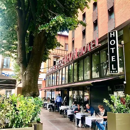 Hotel Le Père Léon 3*